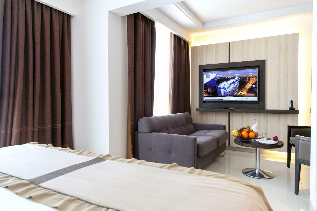 Radisson Hotel Sfax Exterior photo Deluxe Room